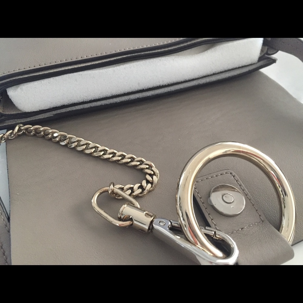 (SOLD) Chloé Small Faye Shoulder Bag, Motty Grey - Picture 9 of 14